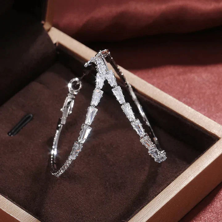 Camilla Vestalia Earrings | White Gold VIP