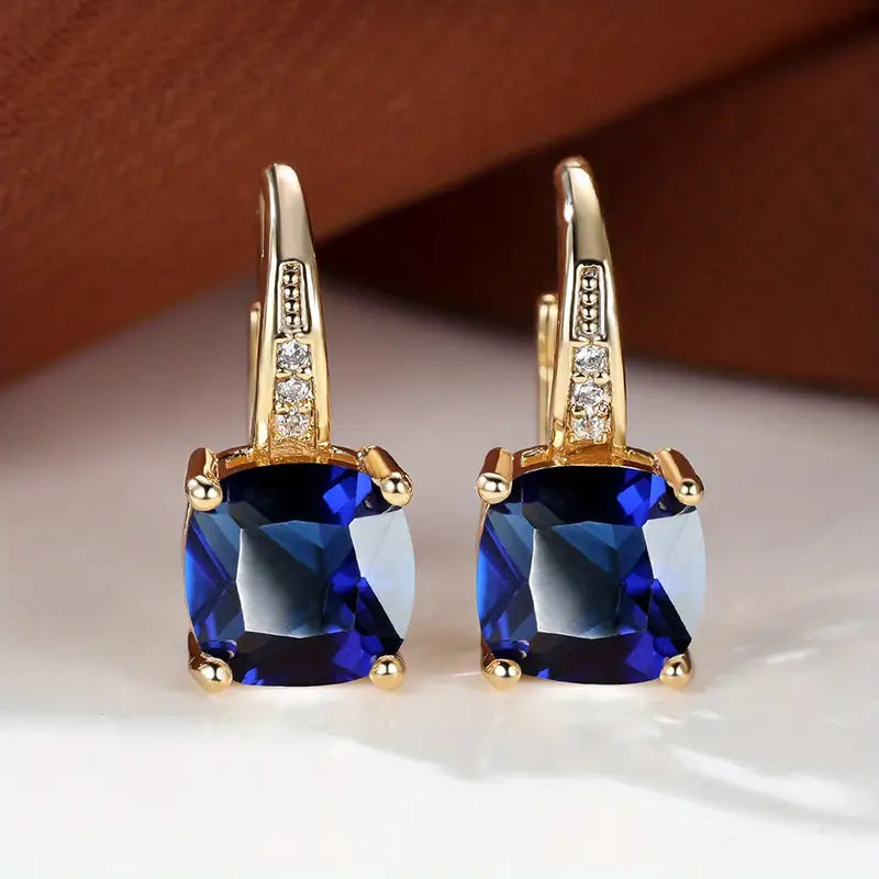 Aretes de aro con piedra de zafiro místico | Oro