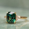 Anillo de gema verde de inspiración vintage | Dorado