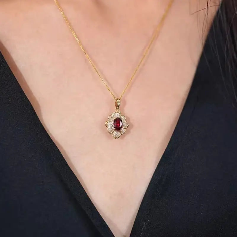 Collar Kavella Solcrimson | Dorado