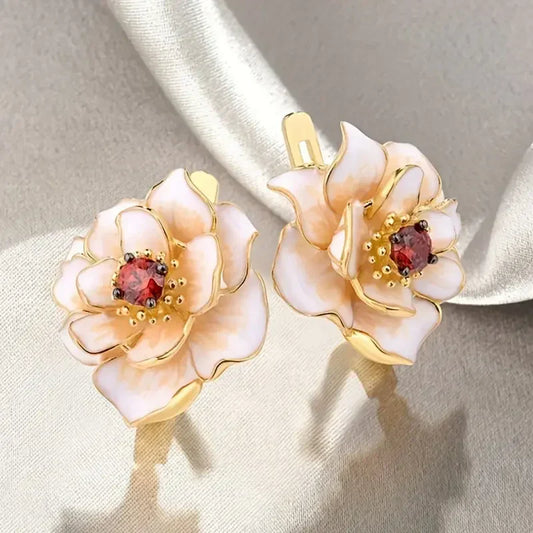 Pendientes Flor Blanca Circonita Roja | Oro
